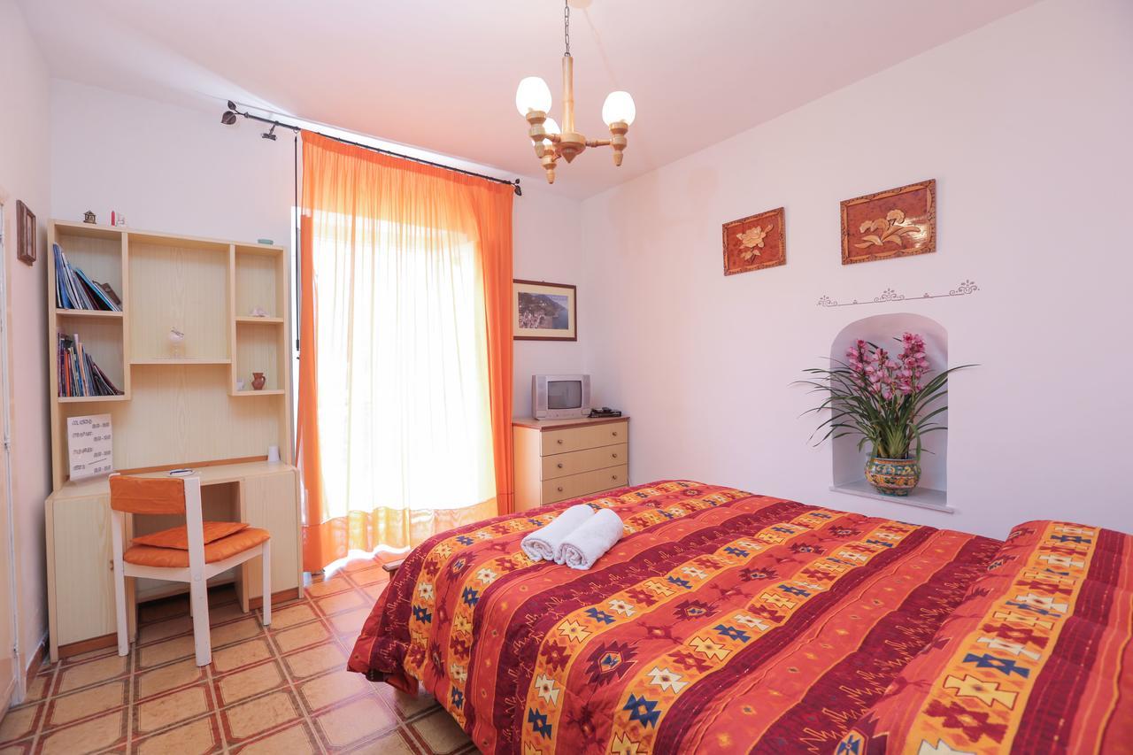 Villa Marietta Мінорі Екстер'єр фото